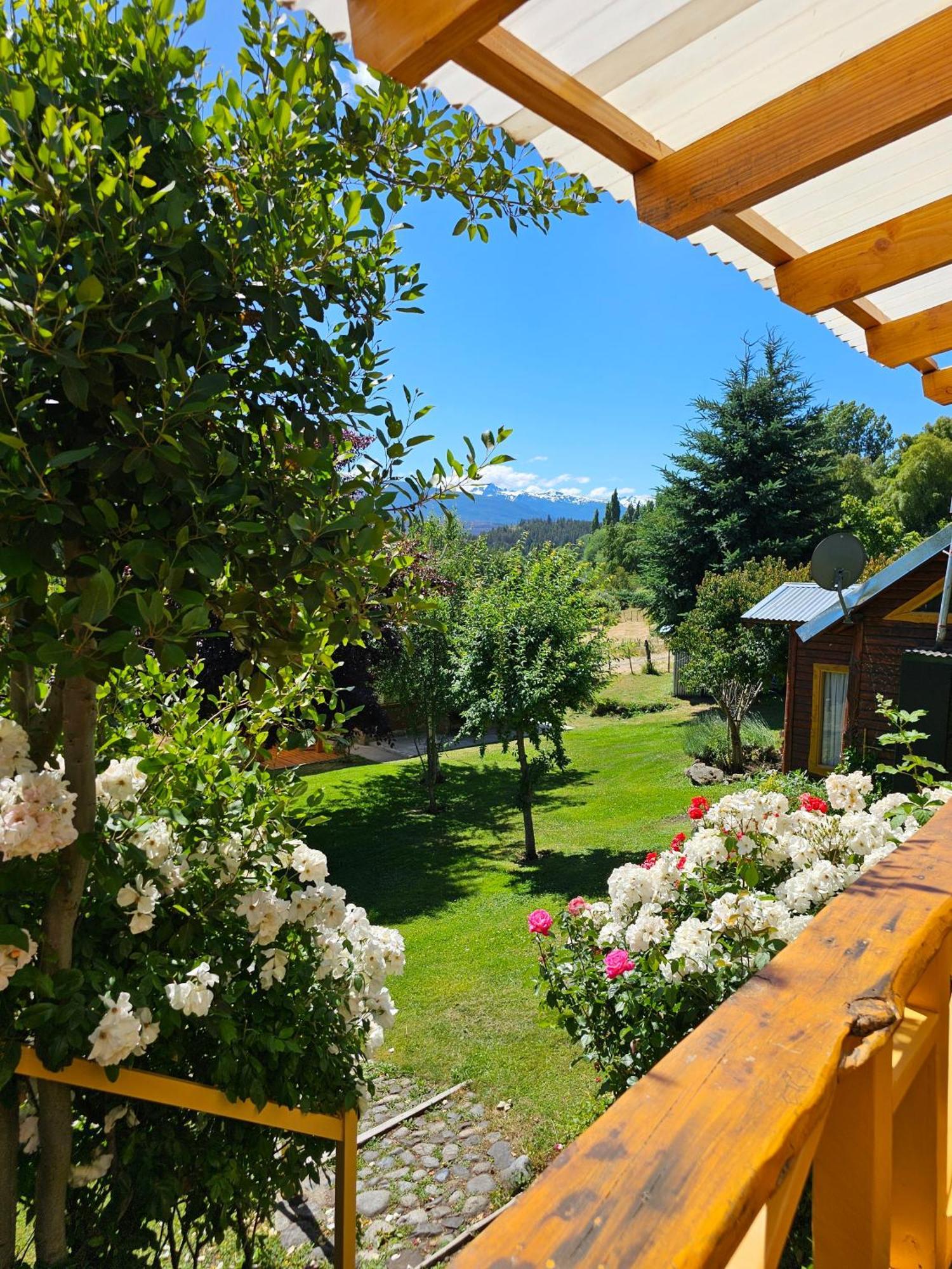 La Yaya - Villa Turismo El Bolsón Eksteriør bilde